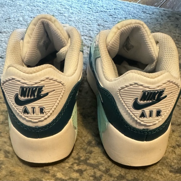 Nike Air Max 90 Leather White Jade Ice - Picture 5 of 7